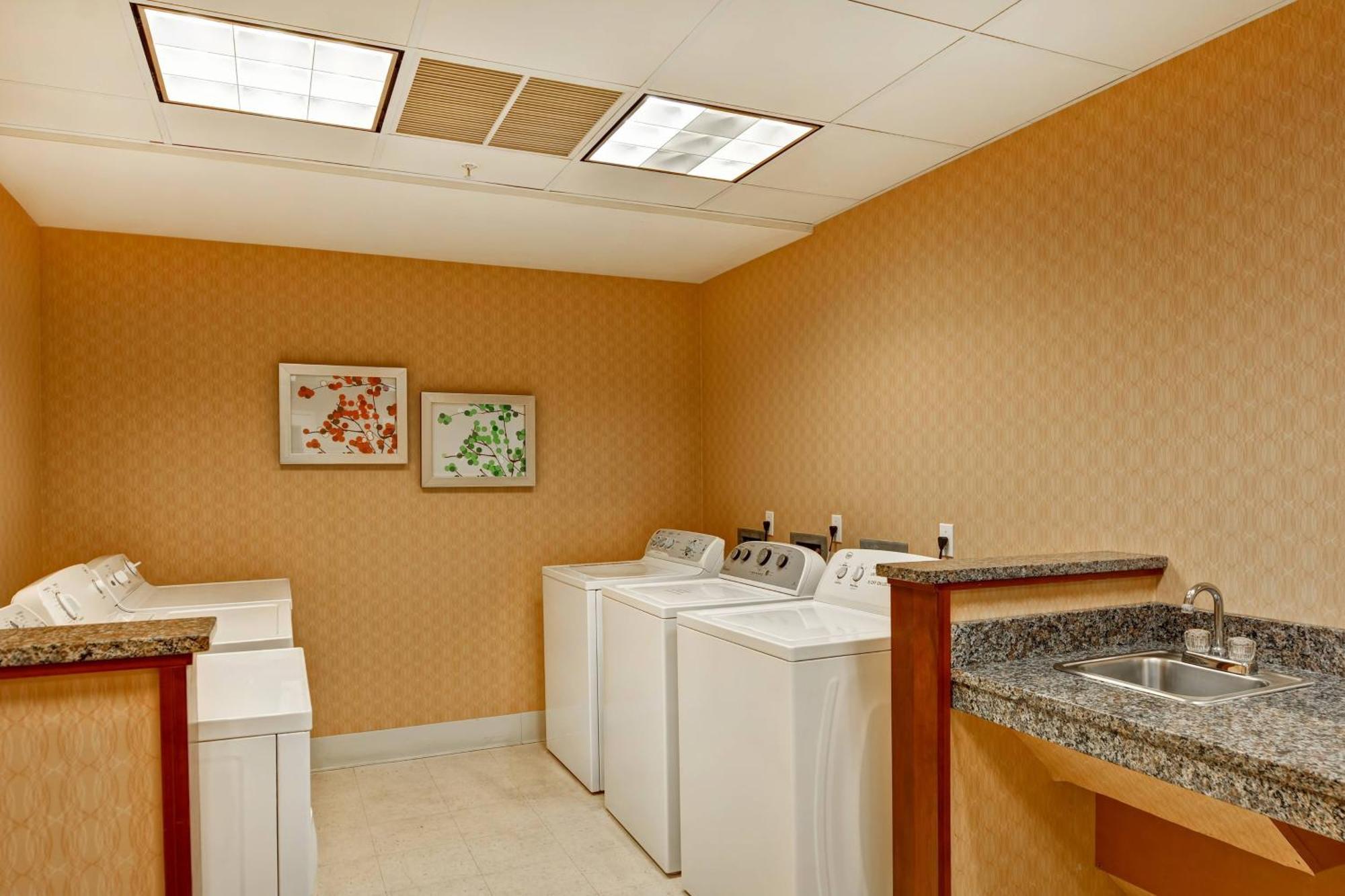Residence Inn By Marriott Morgantown Medical Center Area Eksteriør bilde